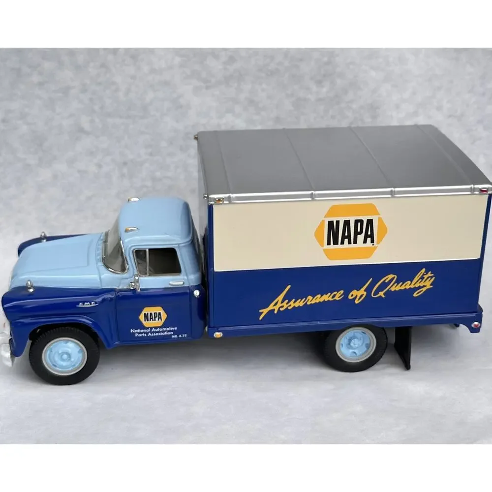 A41 1999 Napa Diecast GMC Truck Preowned